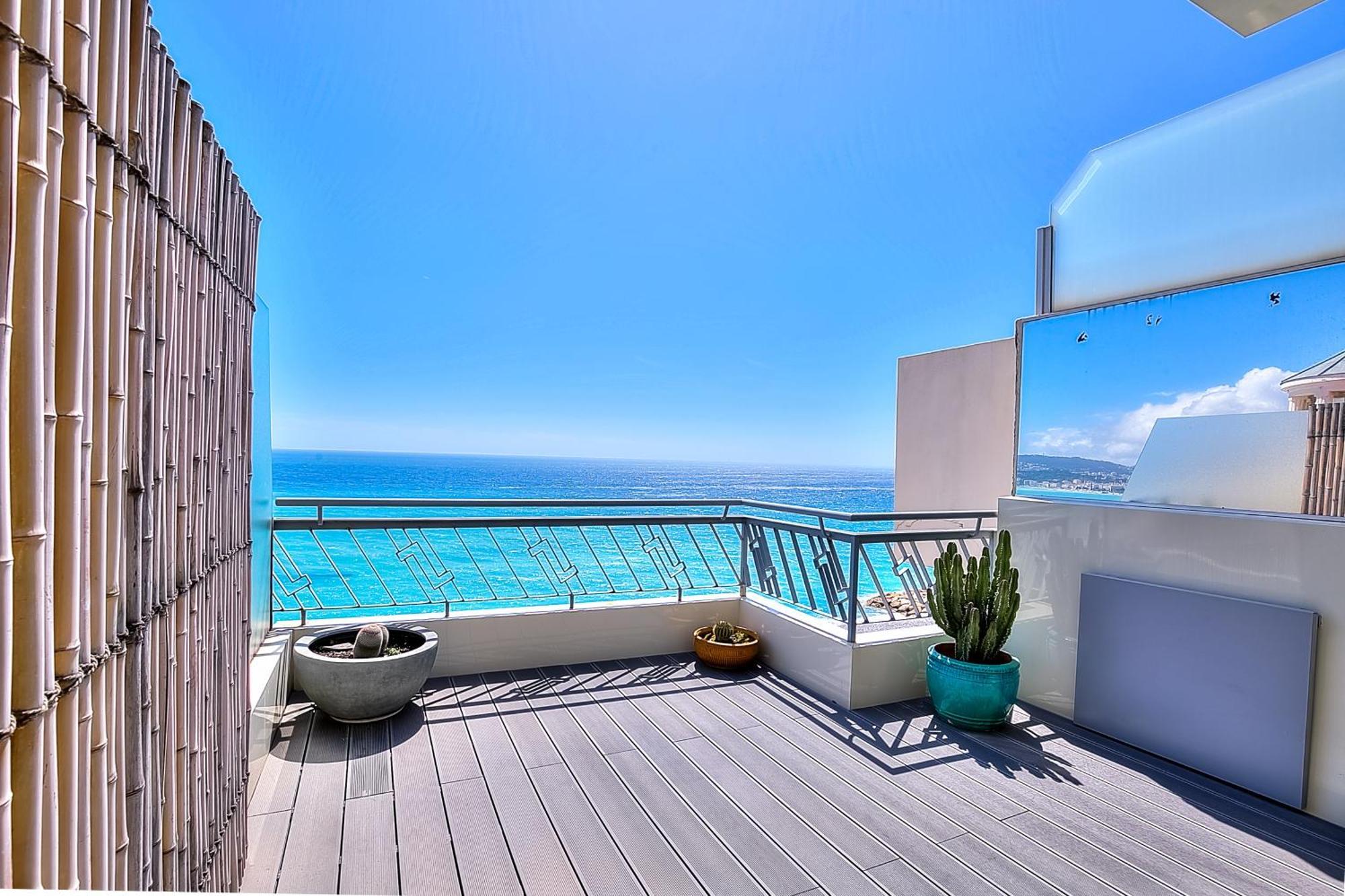 Le Florentina, Dernier Etage Avec Terrasse, Vue Sur La Baie Des Anges Nizza